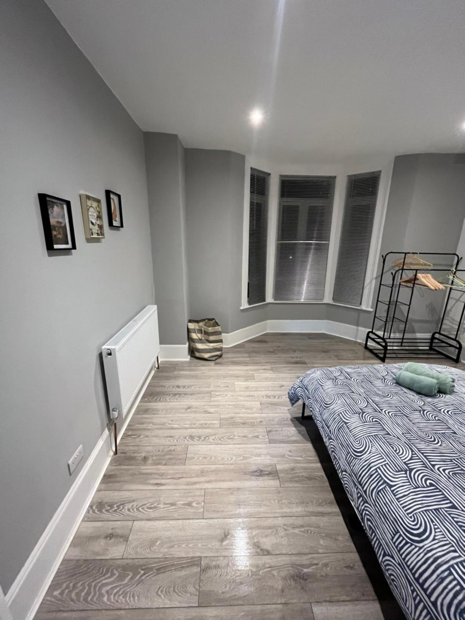 Super Central 2 Bed Flat Лондон Экстерьер фото