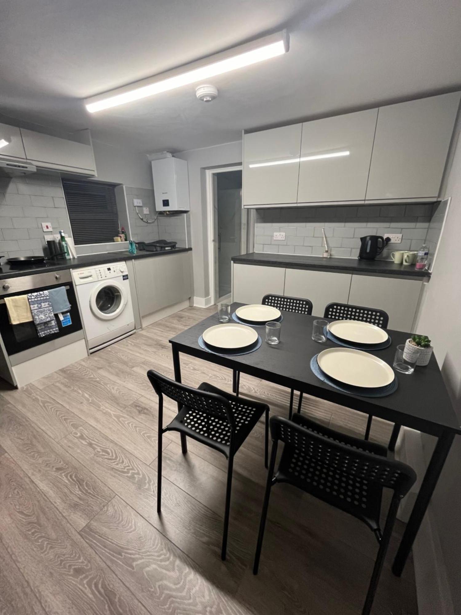 Super Central 2 Bed Flat Лондон Экстерьер фото