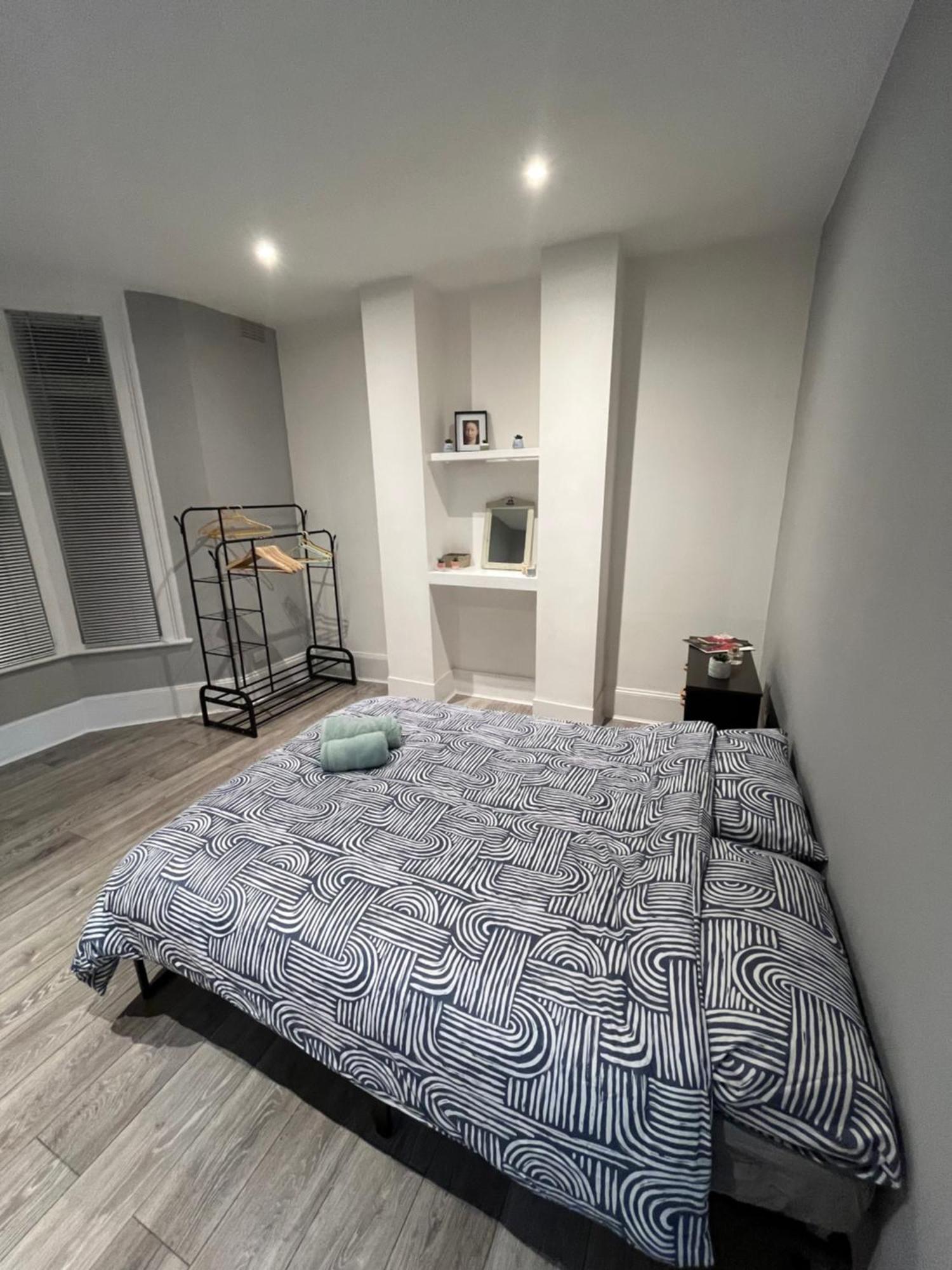 Super Central 2 Bed Flat Лондон Экстерьер фото